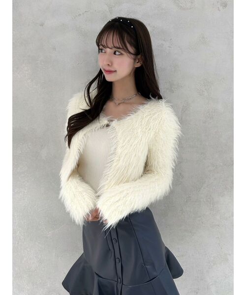 EATME（イートミー）の「フェザーニットカーディガン（カーディガン/ボレロ・レディース・アイボリー/ブラック/ネイビー/ラベンダー・FREE）」の14枚目の写真