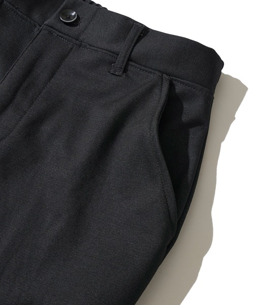 TETE HOMME(テットオム)の「【セットアップ対応】なめらかポンチテーパードイージースラックス(スラックス・メンズ・ブラック/ネイビー・MEDIUM/X-LARGE/LARGE)」の18枚目の写真