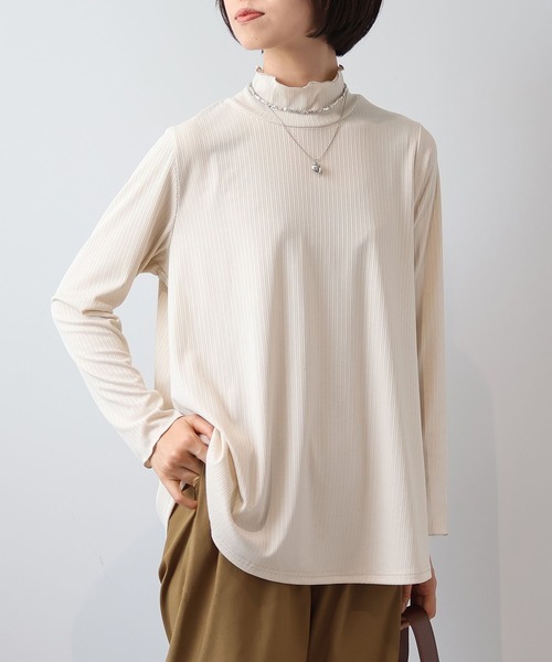leswel(レスウェル)の「【L~5L 大きいサイズ】ランダムテレコハイネックカットソー(Tシャツ/カットソー・レディース・グリーン/チャコールグレー/クリーム・LL/3L/4L/5L/L)」の2枚目の写真