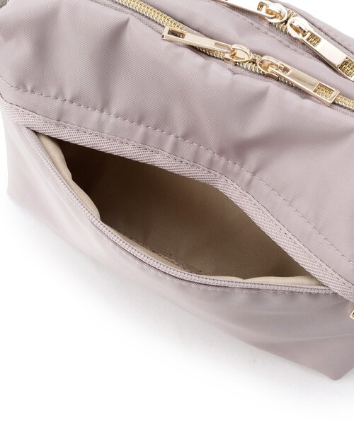 SHOO・LA・RUE（シューラルー）の「◆【撥水】旅行にも 8ポケットショルダーバッグ（ショルダーバッグ・レディース・ブラック/グレー/ライトパープル・00）」の14枚目の写真