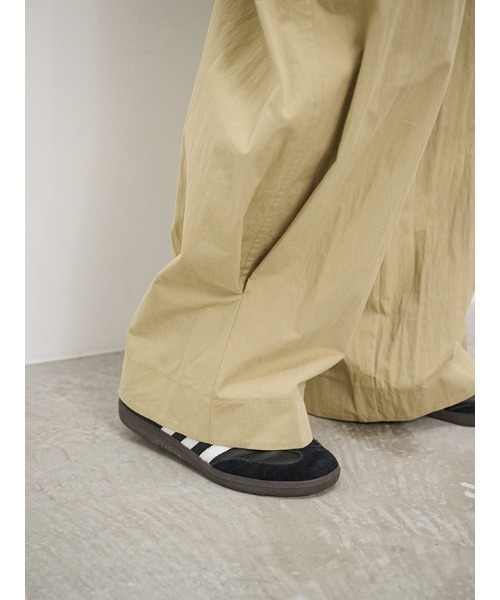 CHAROL（シャロル）の「ヘムタックパンツ（その他パンツ・レディース・ブラック/ベージュ・S/M）」の5枚目の写真