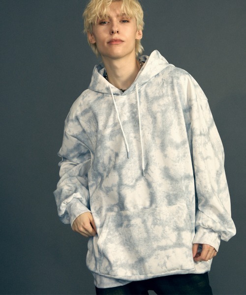 Shoowtime(ショウタイム)の「Marble pattern oversized pullover hoodie / マーブルパターンオーバーサイズプルオーバーパーカー(パーカー・メンズ・ホワイト系/チャコールグレー/ブラック系・MEDIUM/LARGE/X-LARGE)」の6枚目の写真