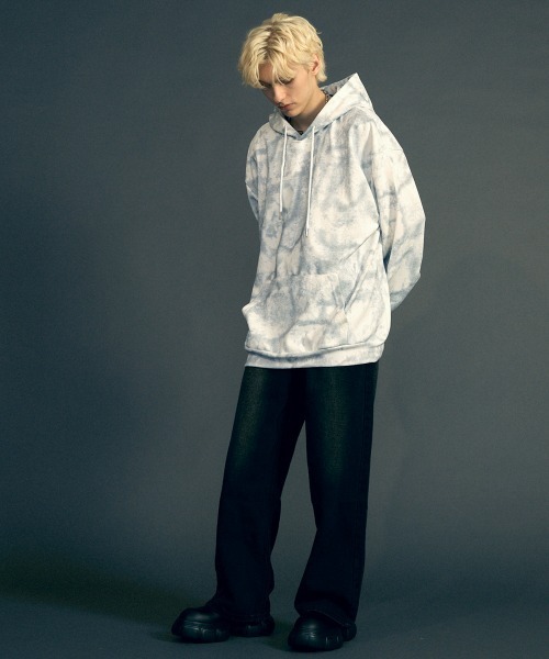 Shoowtime(ショウタイム)の「Marble pattern oversized pullover hoodie / マーブルパターンオーバーサイズプルオーバーパーカー(パーカー・メンズ・ホワイト系/チャコールグレー/ブラック系・MEDIUM/LARGE/X-LARGE)」の16枚目の写真