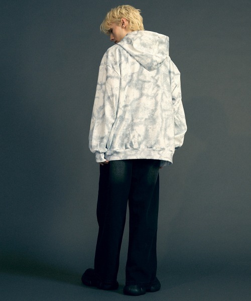 Shoowtime(ショウタイム)の「Marble pattern oversized pullover hoodie / マーブルパターンオーバーサイズプルオーバーパーカー(パーカー・メンズ・ホワイト系/チャコールグレー/ブラック系・MEDIUM/LARGE/X-LARGE)」の19枚目の写真