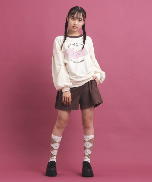 PINK-latte（ピンクラテ）の「◆【セットアップ】コットンミニ裏毛プルオーバー＆ショートパンツ（セットアップ・キッズ・ブラック/アイボリー/ライトグレー・16/14/13/15 ）」の17枚目の写真