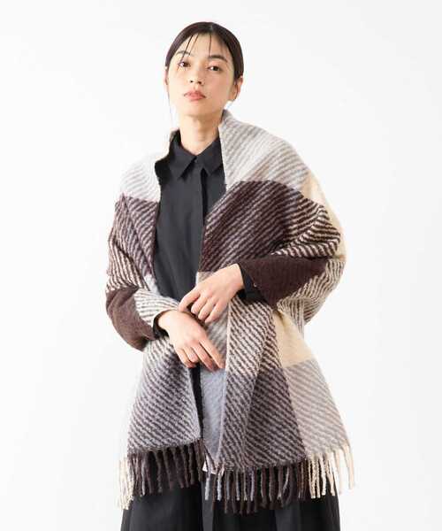 MELROSE claire(メルローズ クレール)の「【ふんわりループヤーンチェックストール】(マフラー・レディース・ライトブルー/イエロー・FREE)」の1枚目の写真