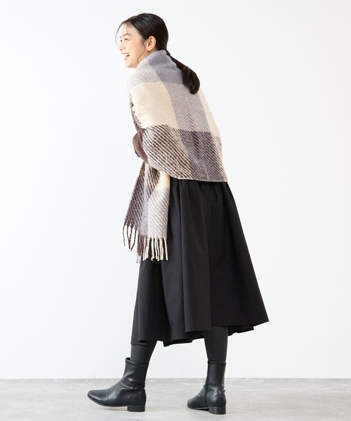 MELROSE claire(メルローズ クレール)の「【ふんわりループヤーンチェックストール】(マフラー・レディース・ライトブルー/イエロー・FREE)」の12枚目の写真