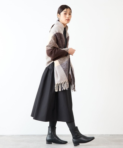 MELROSE claire(メルローズ クレール)の「【ふんわりループヤーンチェックストール】(マフラー・レディース・ライトブルー/イエロー・FREE)」の14枚目の写真