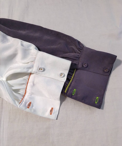 Q（キュー）の「2wayボリューム袖ブラウス（シャツ/ブラウス・レディース・ネイビー/ホワイト・MEDIUM）」の14枚目の写真