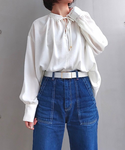 Q（キュー）の「2wayボリューム袖ブラウス（シャツ/ブラウス・レディース・ネイビー/ホワイト・MEDIUM）」の15枚目の写真