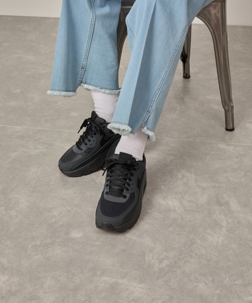 NIKE（ナイキ）の「【NIKE】エアマックス90 LV8 レディースシューズ（スニーカー・レディース・ブラック・24/23/25.5cm/24.5cm/23.5cm/22.5cm/25）」の10枚目の写真