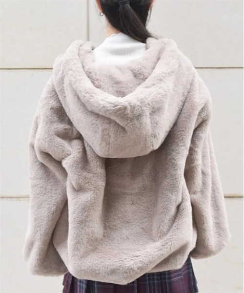 axes femme（アクシーズファム）の「ファーコート（ダッフルコート