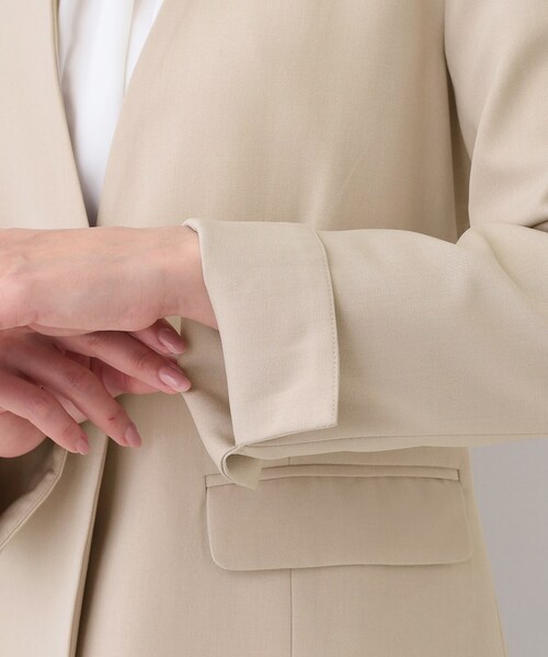 DRESKIP（ドレスキップ）の「【S-LL/セットアップ可/通勤/セレモニー】ノーカラージャケット（ノーカラージャケット・レディース・ベージュ/グレー/ブラック・04/03/02/01）」の21枚目の写真