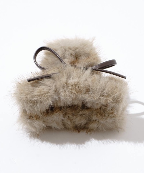 flower（フラワー）の「ファーリボンクリップ（バレッタ/ヘアクリップ・レディース・ブラウン/アイボリー・FREE）」の9枚目の写真