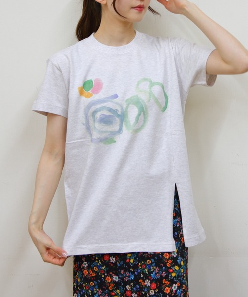 【セール/30%OFF】MEYAME メヤメ SLIT TEE スリットTシャツ 半袖 無地 クルーネック MEY-2024 レディース【SALE】【返品・交換不可】 セール】MEYAME/メヤメ プリントスリットTEE PRINT SLIT TEE（T