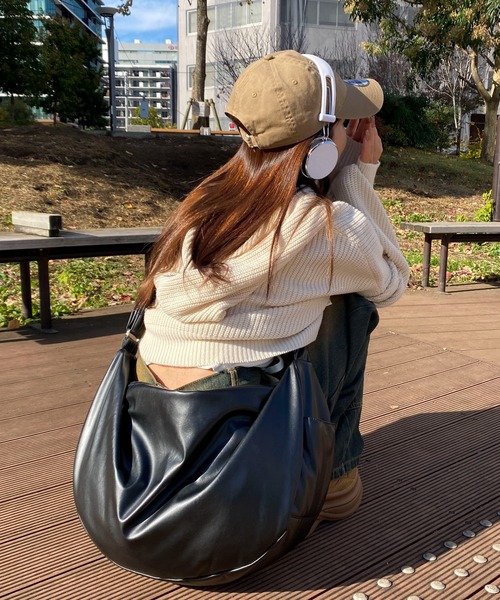 WEGO（ウィゴー）の「WEGO/エアリーBIGショルダー（ショルダーバッグ・レディース・その他1/ブラック/ブラック系その他・FREE）」の12枚目の写真