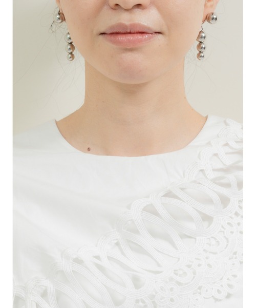 DOLLUPOOPS(ドールアップウップス)の「レーススカーフカラートップス(シャツ/ブラウス・レディース・ブラック/オフホワイト・38)」の10枚目の写真