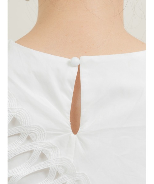 DOLLUPOOPS(ドールアップウップス)の「レーススカーフカラートップス(シャツ/ブラウス・レディース・ブラック/オフホワイト・38)」の14枚目の写真