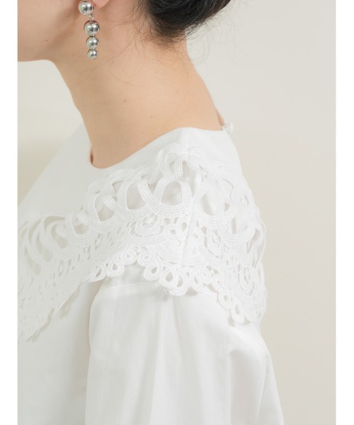 DOLLUPOOPS(ドールアップウップス)の「レーススカーフカラートップス(シャツ/ブラウス・レディース・ブラック/オフホワイト・38)」の3枚目の写真