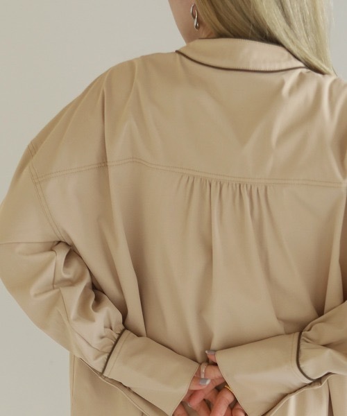 Bab（バブ）の「パイピングシャツワンピース（シャツワンピース・レディース・ブラウン/ベージュ・MEDIUM）」の9枚目の写真