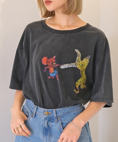 AKTE（アクテ）の「トム＆ジェリーTシャツ（Tシャツ/カットソー・レディース・ホワイト/ブラック・FREE）」の2枚目の写真