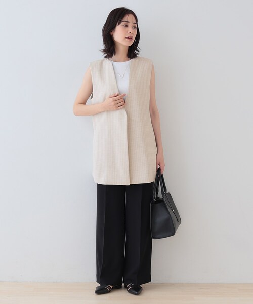 INDIVI(インディヴィ)の「【こなれSETUP】リネンライクジレジャケット(ベスト・レディース・チャコール/ネイビー/アイボリー系2/ライトグレー系3/ナチュラル・38/34/13/05/15 /03)」の17枚目の写真