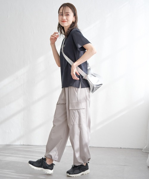 ikka（イッカ）の「リップストップカーゴパンツ（カーゴパンツ・レディース・ダークベージュ/ネイビー/オリーブ・L/M/S）」の10枚目の写真