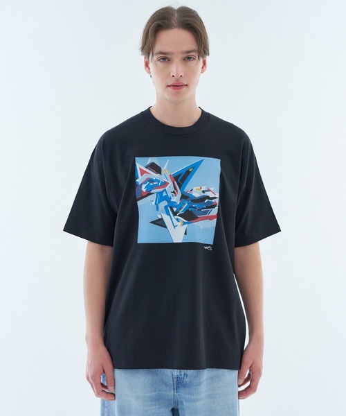 ESTNATION（エストネーション）の「ESTNATION / DELTA プリントショートスリーブTシャツ（Tシャツ/カットソー・メンズ・ホワイト/ブラック/アイボリー・MEDIUM/LARGE/SMALL/X-LARGE）」の3枚目の写真