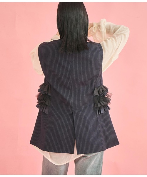 Settimissimo（セッティミッシモ）の「フロント ティアード フリル デザイン ジレ（ベスト・レディース・ブラック/ネイビー・FREE）」の15枚目の写真