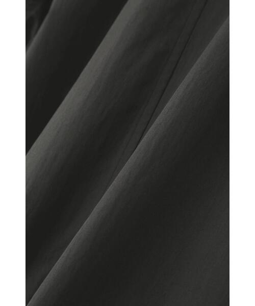 MARGARET HOWELL(マーガレットハウエル)の「FINE COTTON NYLON POPLIN(ブルゾン・レディース・グレー系その他/ブラック・1/2)」の15枚目の写真