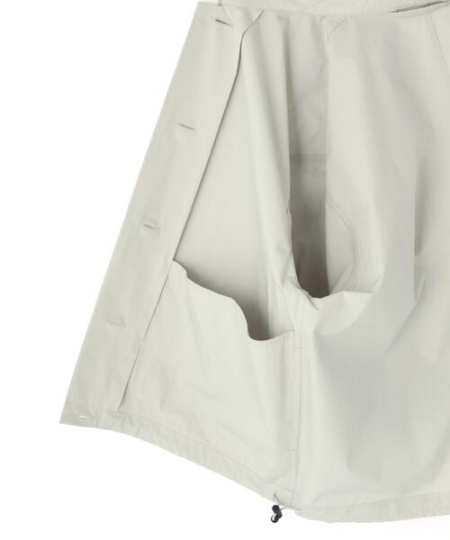 MARGARET HOWELL(マーガレットハウエル)の「FINE COTTON NYLON POPLIN(ブルゾン・レディース・グレー系その他/ブラック・1/2)」の20枚目の写真