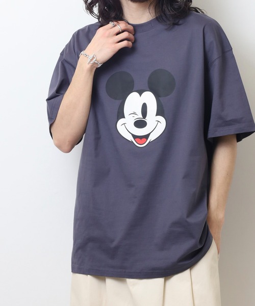 MICKEY MOUSE（ミッキーマウス）の「MICKEY MOUSE ミッキーマウス オーバーＴシャツ unisex（Tシャツ/カットソー・メンズ・チャコール/チャコールグレー/グレー系2/グレー系3/グレー系4/グレー系1・M/L/XL）」の21枚目の写真