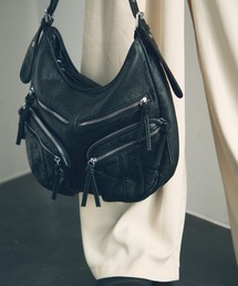 Shoowtime（ショウタイム）の「Synthetic Leather Zip Pocket Shoulder Bag / 合成皮革ジップポケットショルダーバッグ（ショルダーバッグ）」