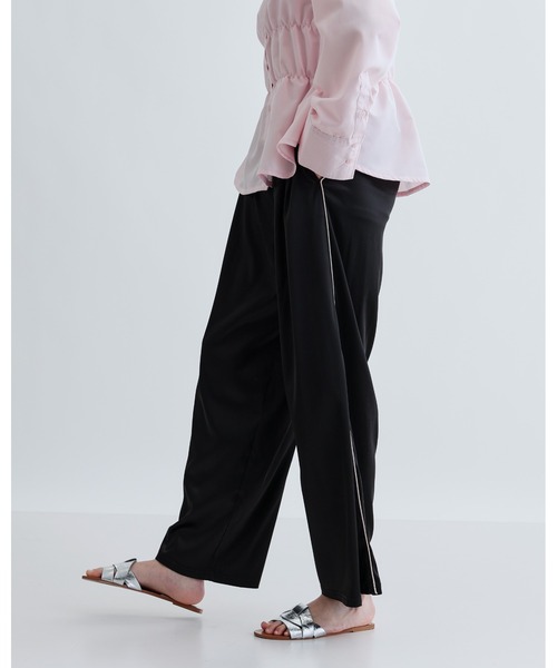 GALLEST(ギャレスト)の「【ZOZO限定】サテンサイドラインパンツ(その他パンツ・レディース・ブラック・38)」の11枚目の写真