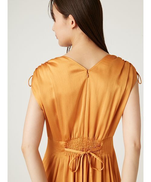 FRAY I.Dサテンタックフレアワンピース／ウォッシャブル　オレンジ　2サイズ サテンタックフレアワンピース／ウォッシャブル（マキシ丈