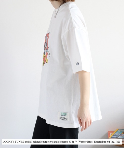 DISCUS ATHLETIC(ディスカス アスレチック)の「【DISCUS ATHLETIC】 キャラクタープリントTee ルーニー・テューンズ&グレムリン(Tシャツ/カットソー・レディース・ホワイト系1/ホワイト系2/ブラック系1/ブラック系2・M)」の6枚目の写真