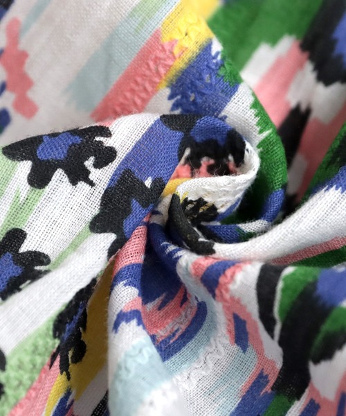 antiqua(アンティカ)の「総柄タックワイドパンツ(その他パンツ・レディース・マルチ/グリーン系その他・ONESIZE)」の6枚目の写真