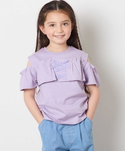 a.v.v（アーヴェヴェ）の「【接触冷感/ジメジメ対策/毛玉になりにくい/安心の綿100％】[100-130]フリルオフショルTシャツ（Tシャツ/カットソー・キッズ・ダークインディゴブルー/ライラック・100/110/120/130）」の2枚目の写真