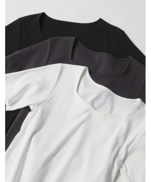 Re:EDIT（リエディ）の「[接触冷感]ペンタゴンネック半袖Tシャツ（Tシャツ/カットソー・レディース・ホワイト/チャコールグレー/ブラック・MEDIUM/LARGE）」の17枚目の写真