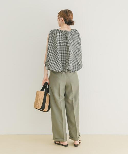 ITEMS URBANRESEARCH(アイテムズ アーバンリサーチ)の「バルーンスリーブノースリブラウス(シャツ/ブラウス・レディース・ホワイト系その他/オフホワイト/ブラック・FREE)」の15枚目の写真