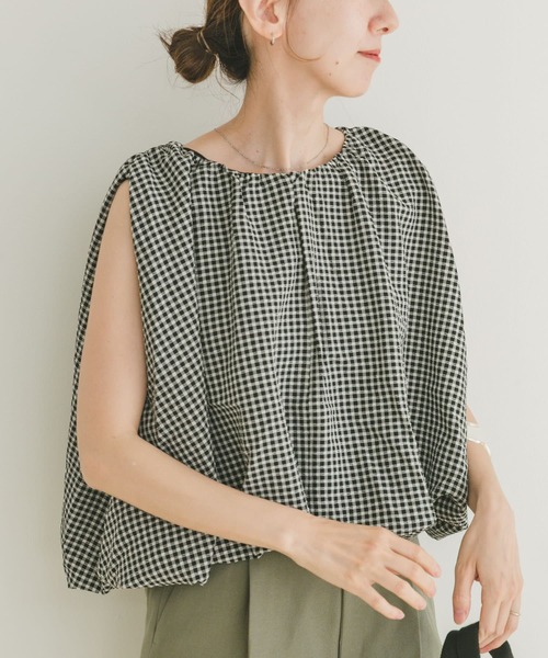 ITEMS URBANRESEARCH（アイテムズ アーバンリサーチ）の「バルーンスリーブノースリブラウス（シャツ/ブラウス・レディース・ホワイト系その他/オフホワイト/ブラック・FREE）」の8枚目の写真