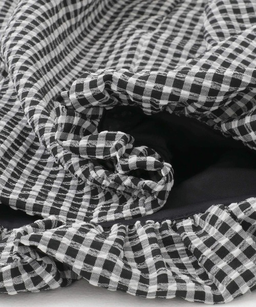 ITEMS URBANRESEARCH（アイテムズ アーバンリサーチ）の「バルーンスリーブノースリブラウス（シャツ/ブラウス・レディース・ホワイト系その他/オフホワイト/ブラック・FREE）」の20枚目の写真