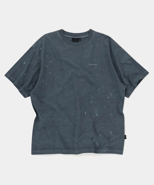ROMANTIC CROWN(ロマンティッククラウン)の「A'GEM/9 × .kom 『ROMANTIC CROWN/ロマンティック クラウン』 SPLASH PAINTING PIGMENT T-SHIRT/スプラッシュペインティングピグメント半袖Tシャツ(Tシャツ/カットソー・メンズ・ネイビー/ブラック・M/L)」の7枚目の写真