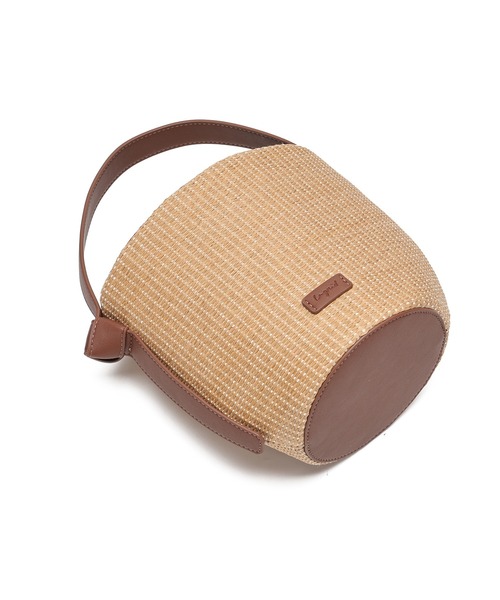 Ungrid（アングリッド）の「【Ungrid/アングリッド】雑材コンビ 巾着バケットバッグ（かごバッグ・レディース・ホワイト/ブラック/ブラウン・FREE）」の17枚目の写真