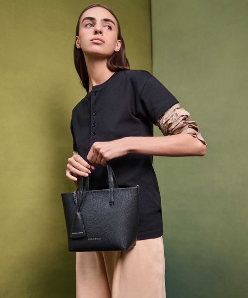 Beryl ミニベリルトートバッグ - ノワール Beryl ミニベリルトートバッグ（トートバッグ）｜CHARLES & KEITH