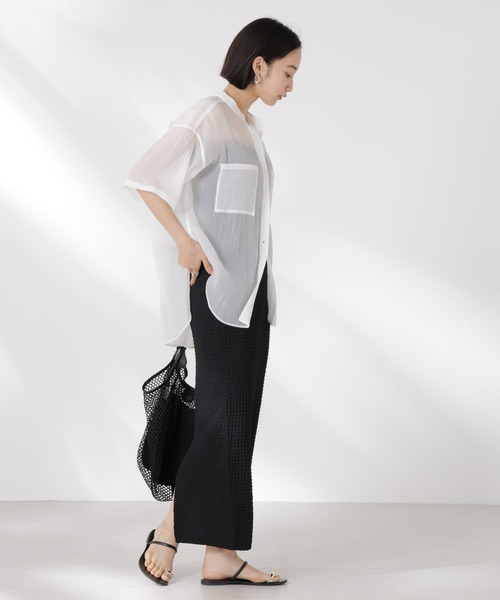 NANO universe（ナノユニバース）の「バンドカラーシアー半袖シャツ（シャツ/ブラウス・レディース・ホワイト/ネイビー/ブラウン・FREE）」の9枚目の写真