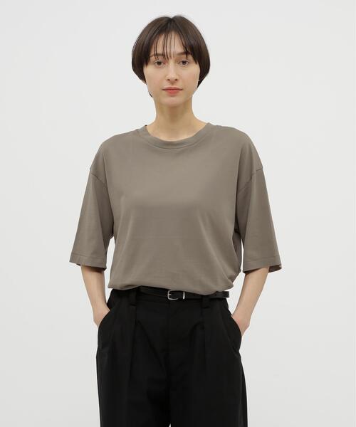 MARGARET HOWELL（マーガレットハウエル）の「SHEER COTTON JERSEY TOP（Tシャツ/カットソー・レディース・ホワイト/ブラウン系その他3・2）」の2枚目の写真