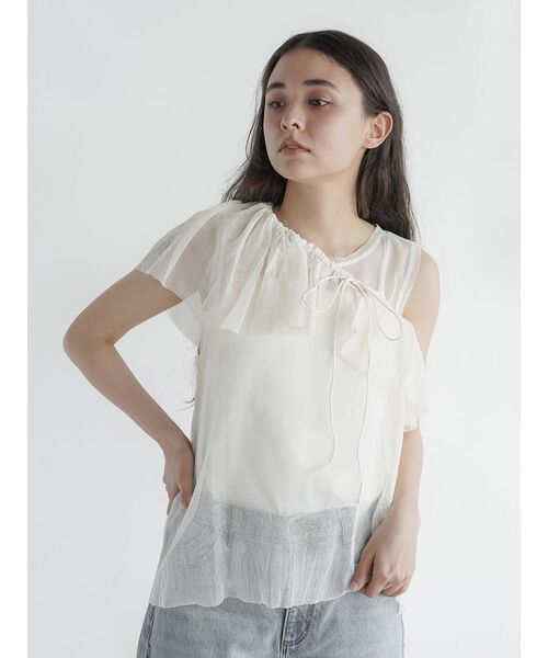 FIKA.(フィーカ)の「Frill sash sheer tank top(シャツ/ブラウス・レディース・ブラック/オフホワイト・MEDIUM)」の20枚目の写真