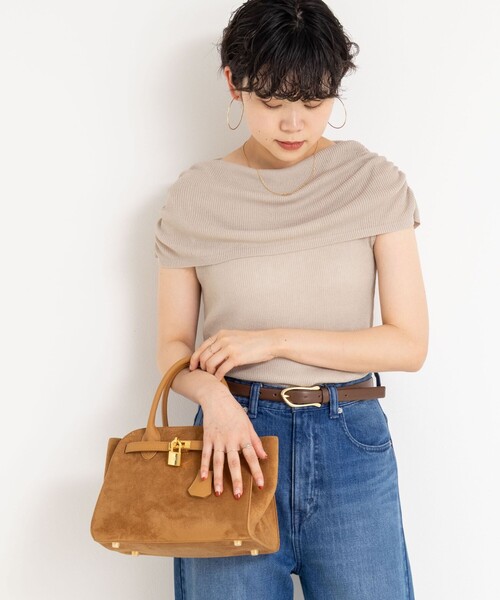 NOLLEY’S Sophi(ノーリーズソフィ)の「◇【WEB限定カラーあり】《手洗い可能》シアーオフショルプルオーバーニット(ニット/セーター・レディース・レッド/ブラウン/グレイッシュベージュ/ブラック・38)」の11枚目の写真