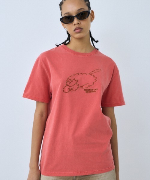 THROW by SLY（スローバイスライ）の「THROW MAYU KAKIHATA LOOSE T/SH 半袖 夏服 Tシャツ（Tシャツ/カットソー・レディース・ピンク/ライトブラック/オフホワイト・FREE）」の3枚目の写真